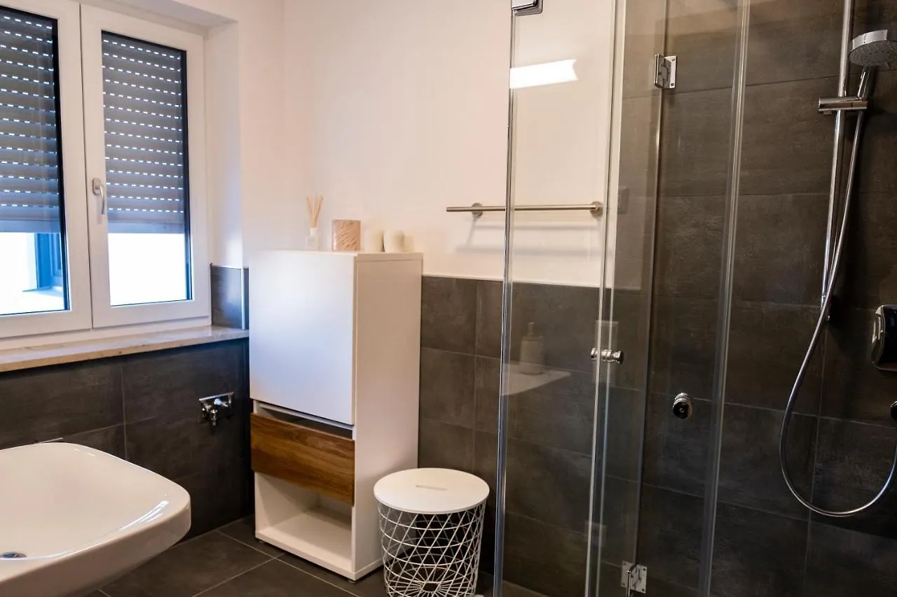 Apartment Appartements London/New York Forheim